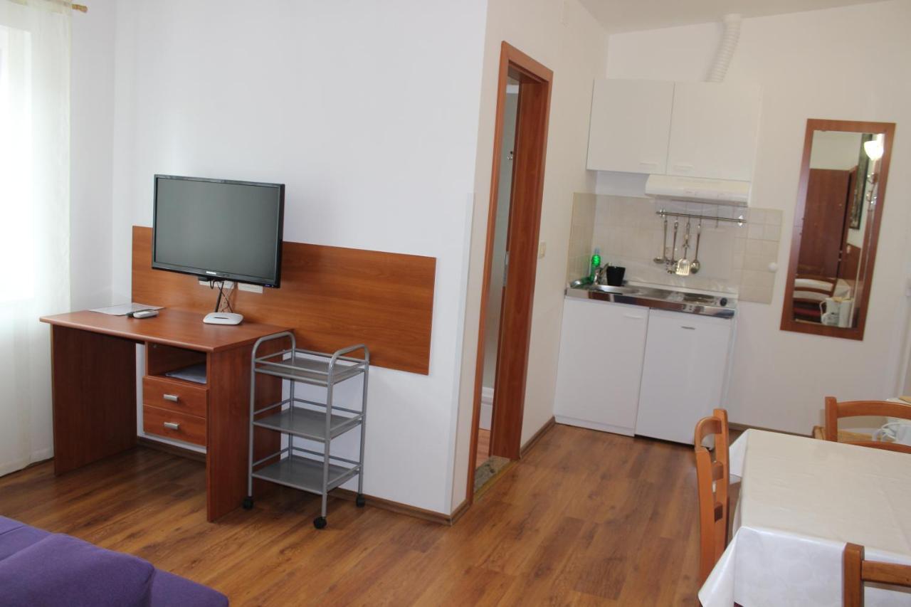Apartments And Rooms Liburnija Opatija Luaran gambar