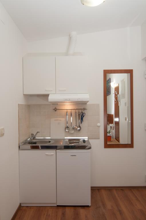 Apartments And Rooms Liburnija Opatija Luaran gambar